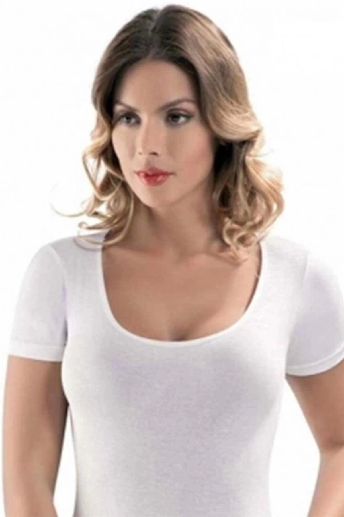 2435%20BERRAK%20LOVE%20SEA%20BASKILI%20KAPRİLİ%20TAKIM