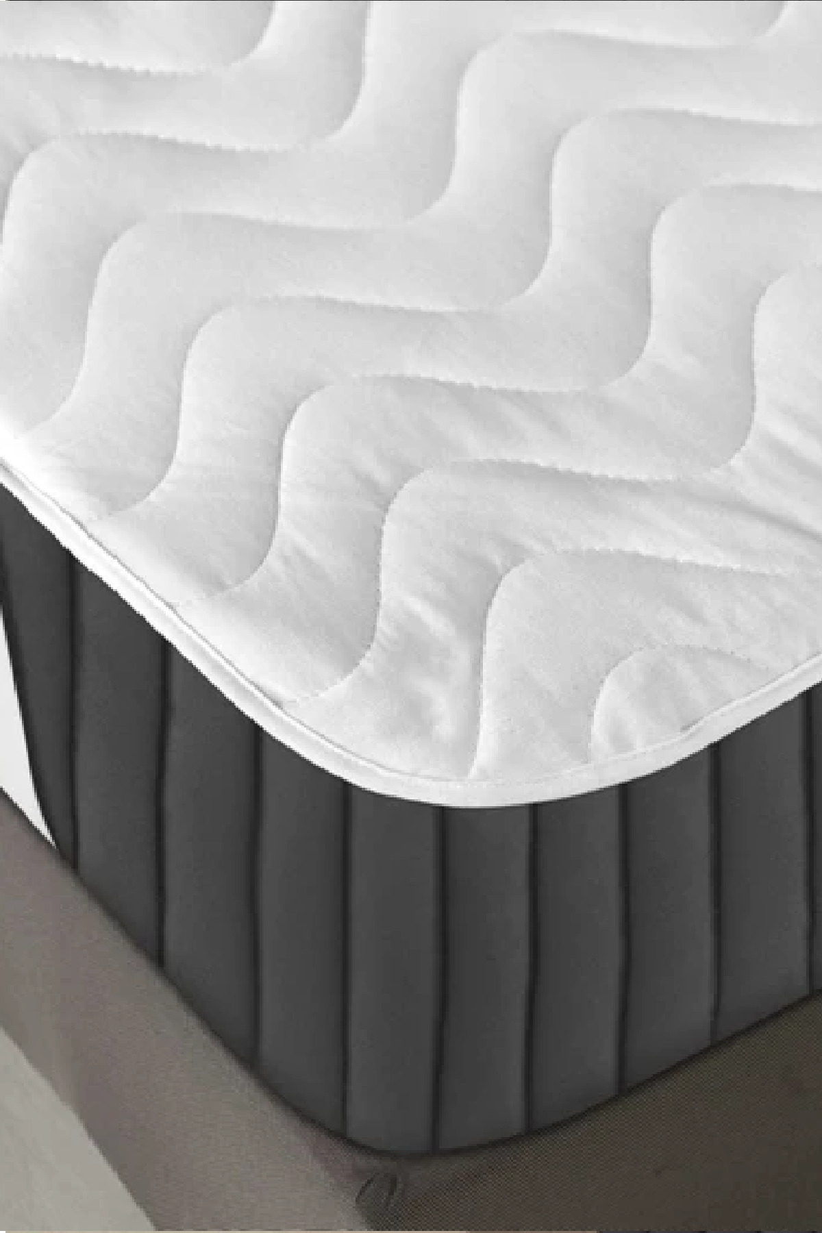 Altın%20Karma Bebe%20Kapitoneli%20Sıvı%20Geçirmez%2070x140%20cm%20Alez%20Köşe%20Lastikli%20Yatak%20Koruyucu%20Alez