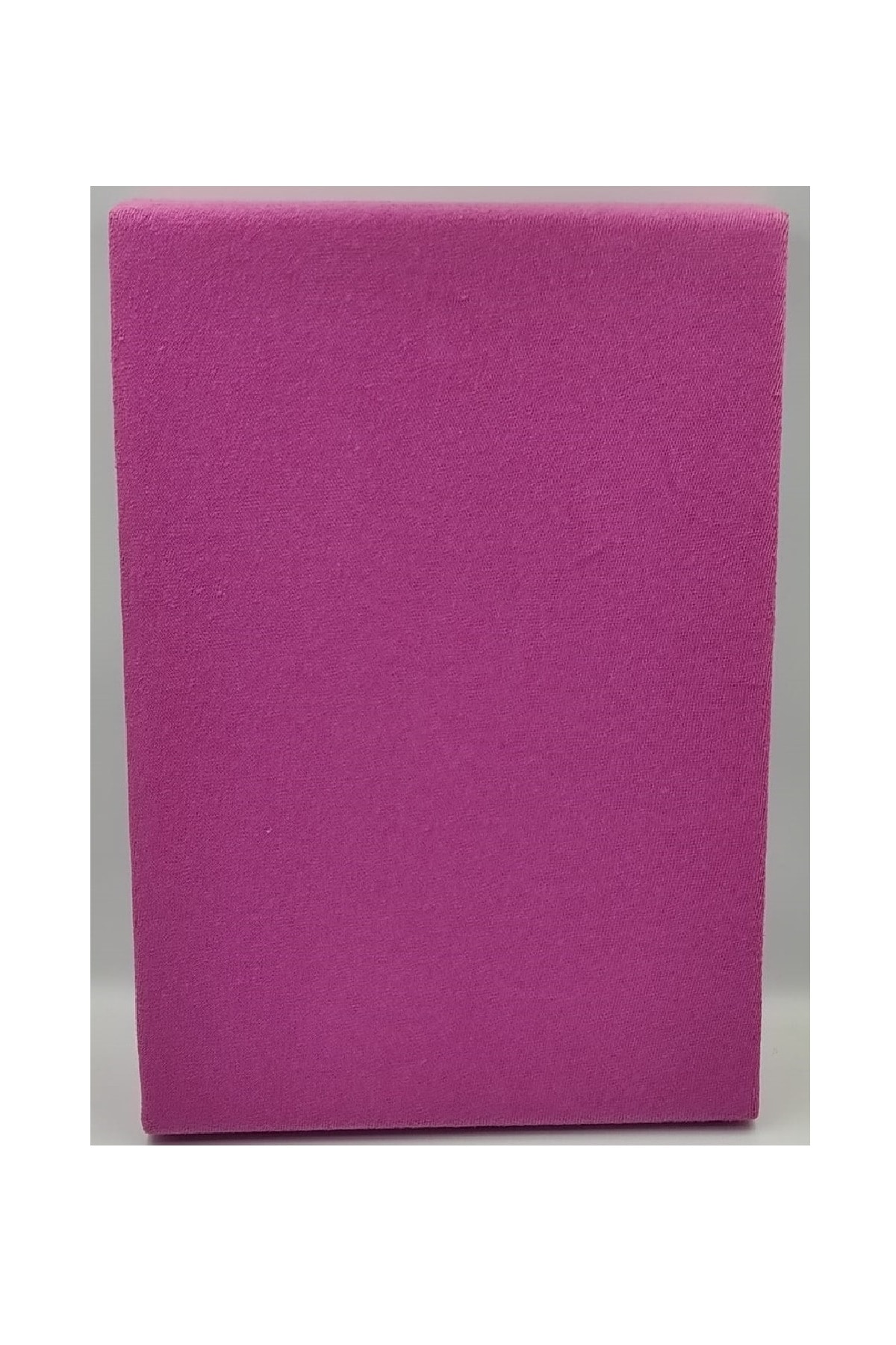 Altın%20Karma%20Çift%20Kişilik%20İnce%20Penye%20Lastikli%20Çarşaf%20150x200%20Cm%202%20Adet%20Yastık%20Kılıflı