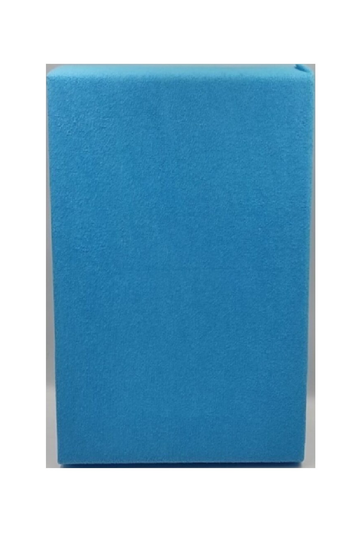 Altın%20Karma%20Çift%20Kişilik%20İnce%20Penye%20Lastikli%20Çarşaf%20150x200%20Cm%202%20Adet%20Yastık%20Kılıflı