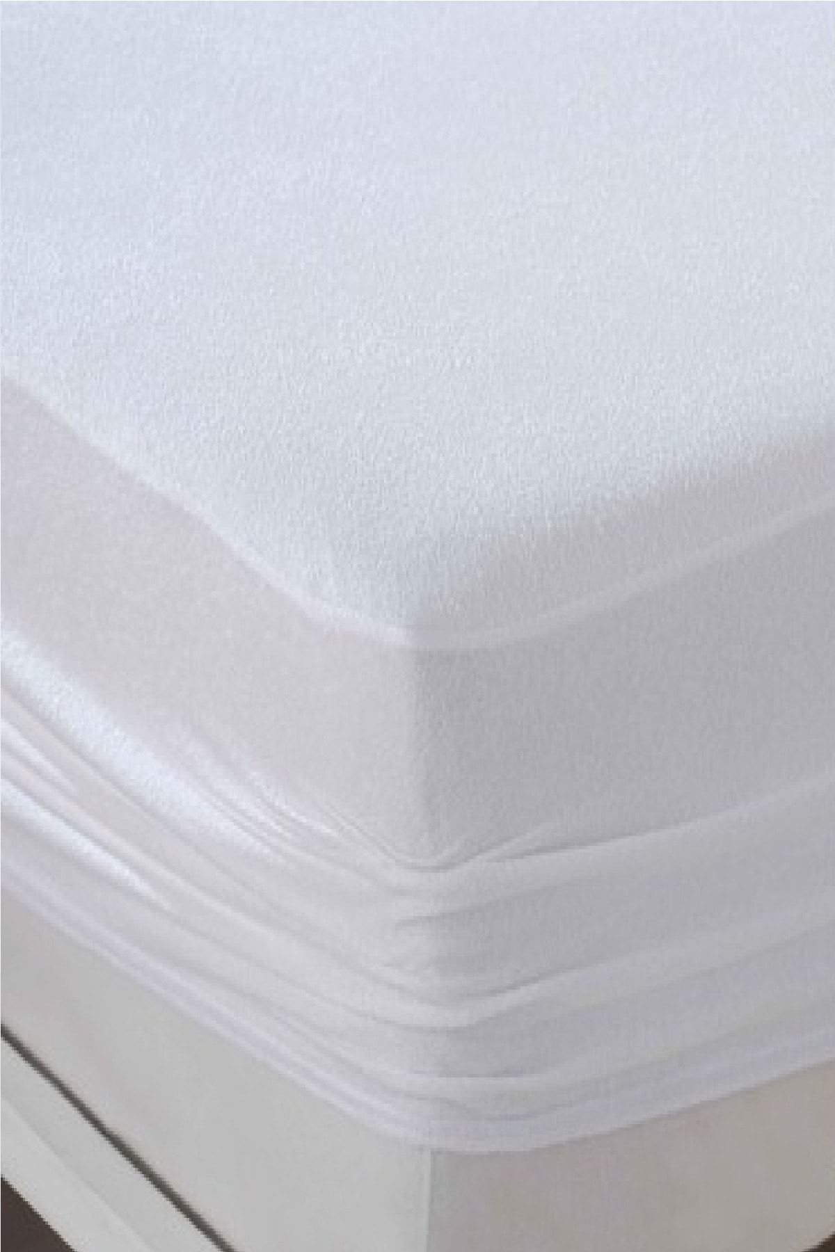 Bebesi%20Fitted%20Alez%20Yatak%20Koruyucu%20Alez%2070x120%20cm%20Sıvı%20Geçirmez%20Micro%20Kumaş%20%20Yatak%20Koruyucu