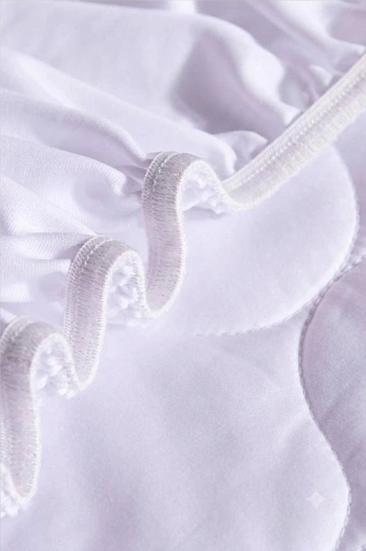 Derbey%20200x200%20cm%20Hava%20Geçiren%20fi̇tted%20%20Kapitoneli%20Çift%20Kişilik%20yatak%20koruyucu%20alez