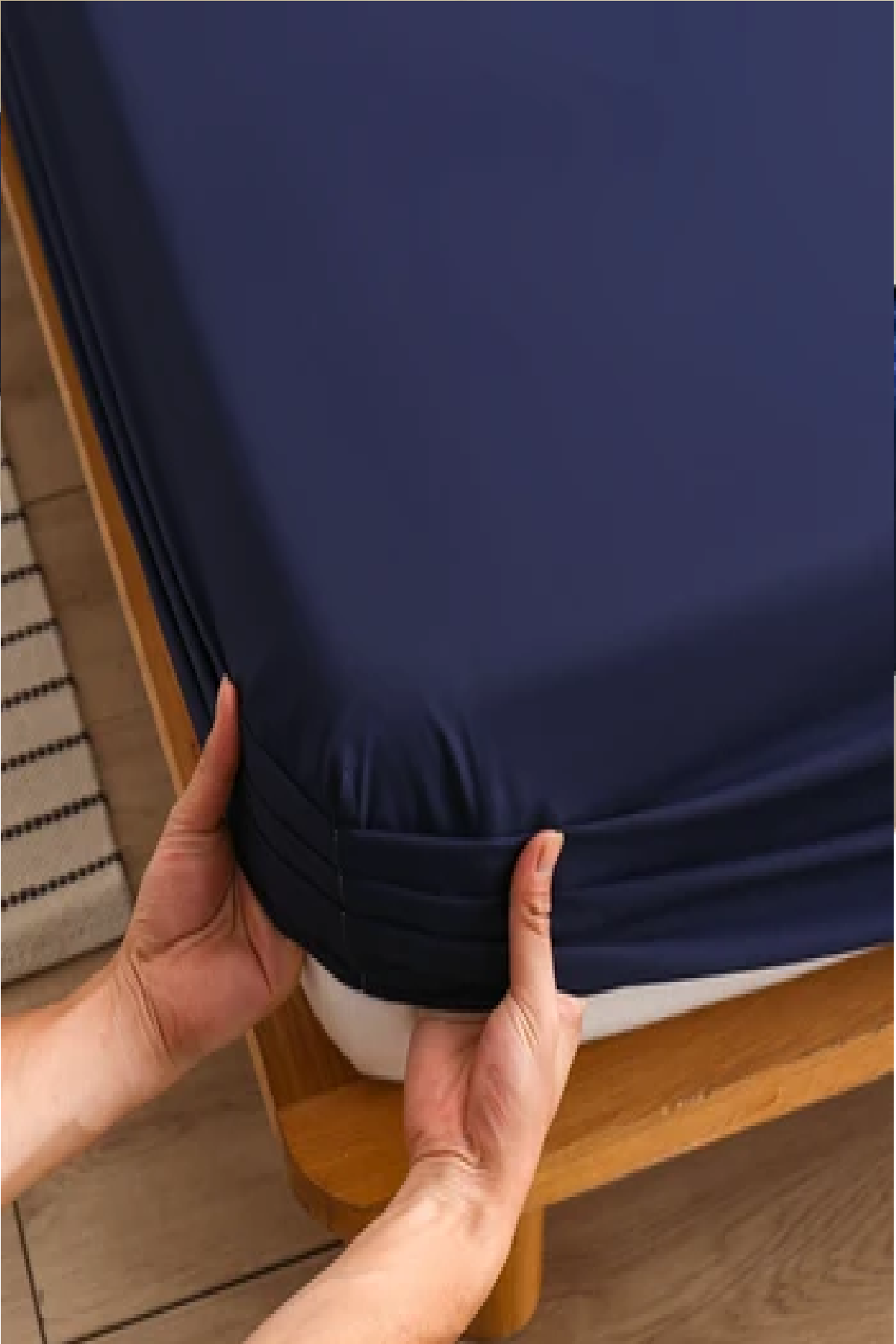 Altın%20Karma%20Jersey%20Penye%20Pamuklu%20100x200%20Cm%20Tek%20Kişilik%20Lastikli%20Çarşaf%20Lacivert