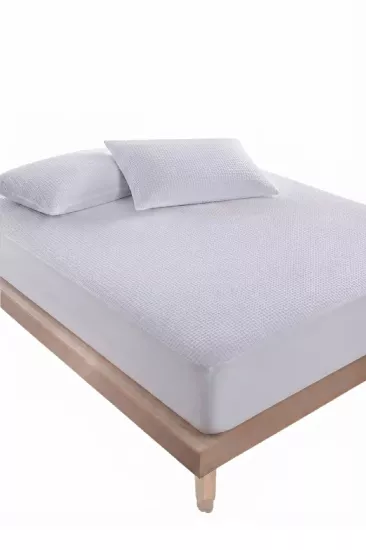 Altın Karma Ultra soft sessi̇z 220X200 cm 2 Adet Yastık Kılıflı Fittid alez