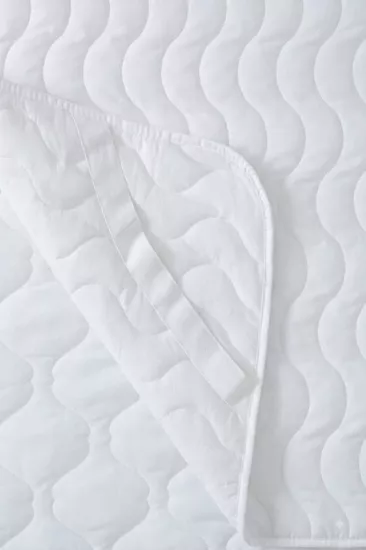 Altın Karma Kapitoneli Sıvı Geçirmez 70x140 Cm Bebe Köşe Lastikli Yatak Koruyucu Alez